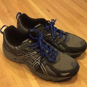 ASICS Men’s tennis shoes